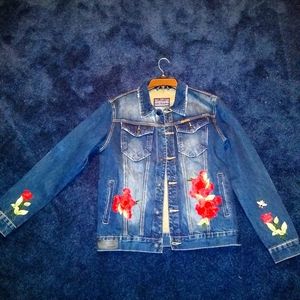 ❤️ Women Jean Jacket ❤️